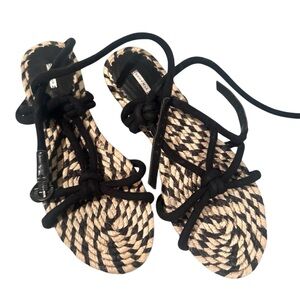 Leon Max Strappy Rope Knot Open Toe Flat Sandals Cream Black Size 7.5